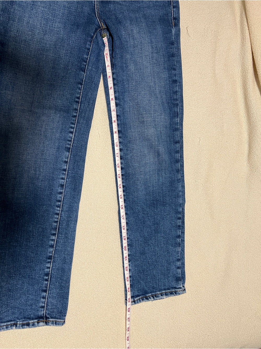 Good American Good Classic High Rise Skinny Straight Jeans